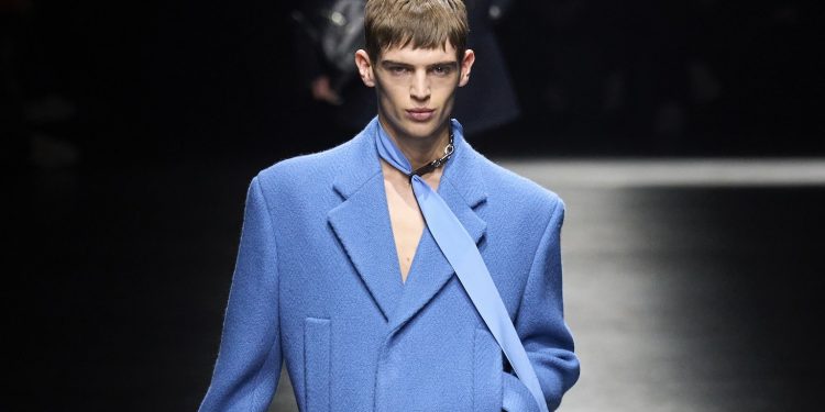 Kering ‘scivola’ sul quarto trimestre (-6%) ma il mercato crede nel rilancio di Gucci