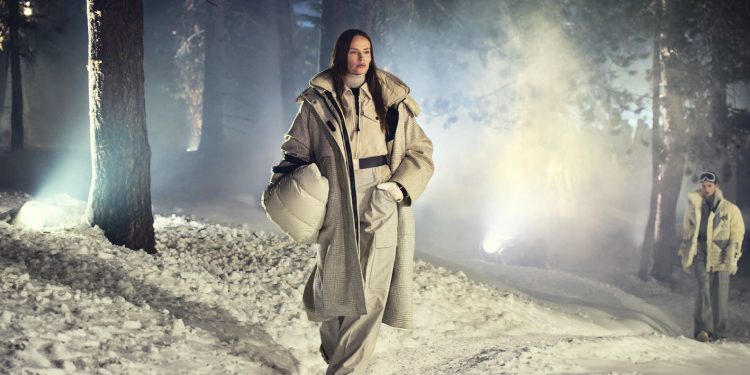 Il tech di Moncler Grenoble sfila in alta quota a St. Moritz