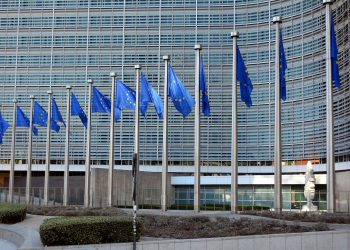 Italia e Germania fanno rinviare la legge europea sulla supply chain