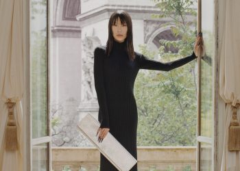 Balenciaga porta a Shanghai la spring 2025