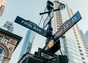 La Fifth Avenue torna nel mirino dei big del lusso. Anche Lvmh in trattativa per un immobile