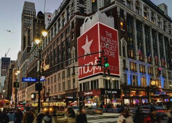 Macy’s inaugura “un nuovo capitolo”: chiuderà 150 store entro il 2026