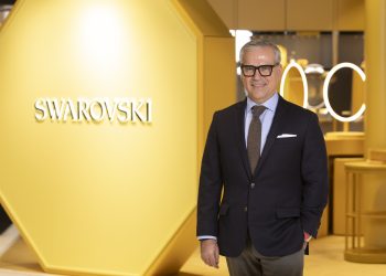 Swarovski, nel 2023 ricavi per 1,8 mld € ed ebit positivo