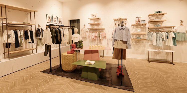 Il Gufo debutta a Belgrado con uno store