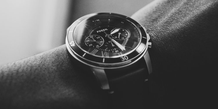 Fossil, il CEO Kartsotis si dimette dopo 24 anni con effetto immediato
