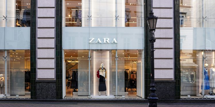 Inditex, piano di riapertura per i punti vendita in Ucraina