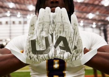 Under Armour, il fondatore Kevin Plank torna come CEO