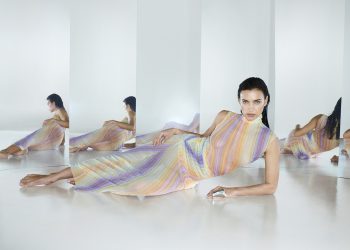 Il carisma di Irina Shayk ‘illumina’ la campagna P/E 2024 di Missoni