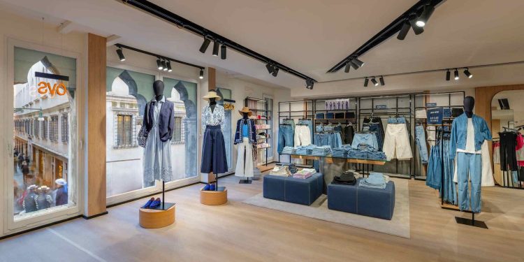 Ovs apre a Venezia il nuovo flagship store dal concept rinnovato