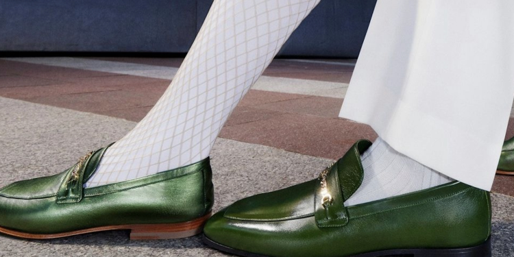 Louboutin, per Exor l’obiettivo è 1 miliardo di ricavi