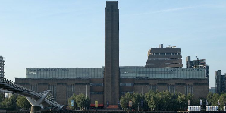 Gucci, la Tate Modern di Londra è la ‘passerella’ della cruise 2025