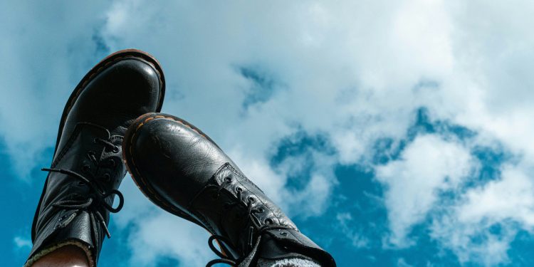 Dr. Martens, in uscita il CEO Wilson. Al suo posto il chief brand officer