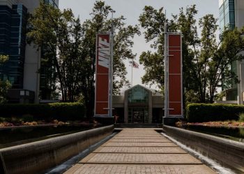 Nike taglia 740 posti di lavoro nell’headquarter di Beaverton