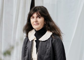 Chanel continua la sua rincorsa. Nel 2023 sfiora i 20 miliardi $ (+16%)
