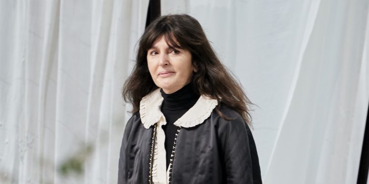 Chanel continua la sua rincorsa. Nel 2023 sfiora i 20 miliardi $ (+16%)