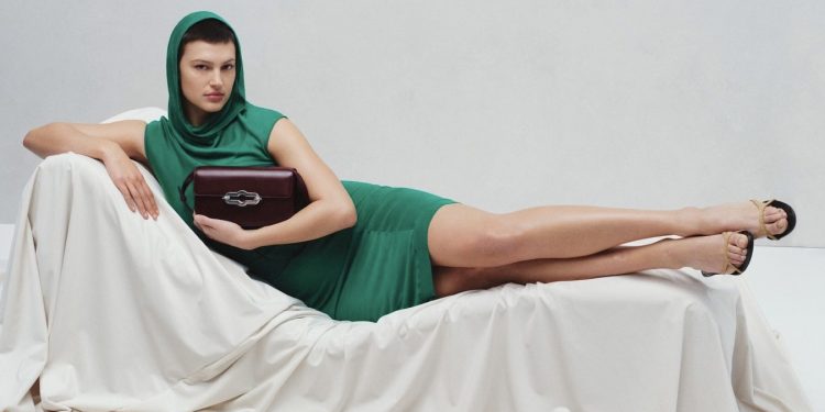 Uk e Asia-Pacific pesano sul full year di Mulberry (-4%)