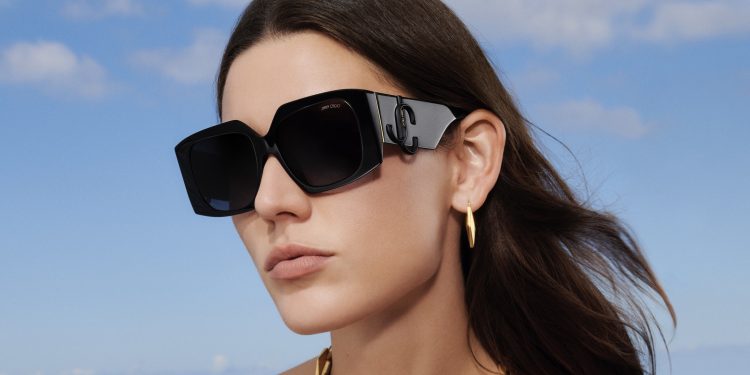 Jimmy Choo svela la prima collezione eyewear con EssilorLuxottica