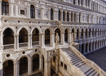 Max Mara sceglie il Palazzo Ducale di Venezia per la sfilata resort