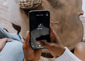 L’e-commerce di TikTok avanza negli Stati Uniti. Ma il futuro dell’app è incerto