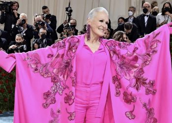 Il Met Gala brilla più del Met. La soirée milionaria offusca le fashion exhibition