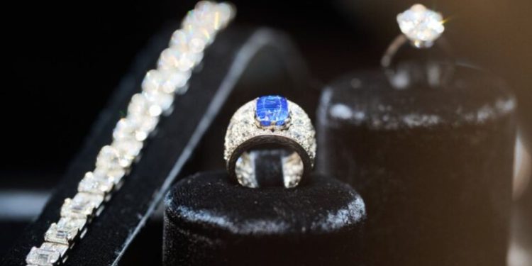 Pandolfini, l’incanto di gioielli e orologi si chiude a 5,7 mln