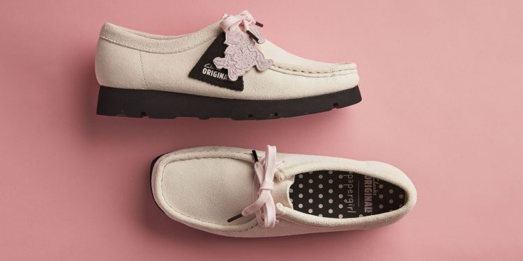 Clarks crolla nel 2023: in rosso per oltre 30 mln di sterline