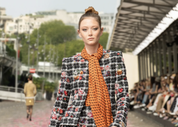 Chanel, maxi dividendo per i Wertheimer nel 2023: è di 5,7 mld $