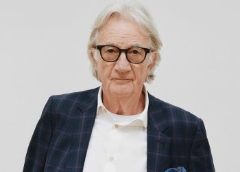 Sir Paul Smith porta a Firenze il suo “formale con un twist”