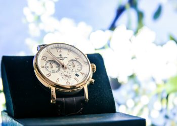 Orologi svizzeri, ad aprile torna a crescere l’export