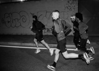 Asics, Brooks e Hoka tra i brand più cercati tra i runner