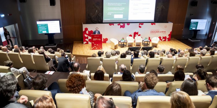 Altagamma, lusso resiliente grazie ai ‘beyond money’: crescono del 10% all’anno