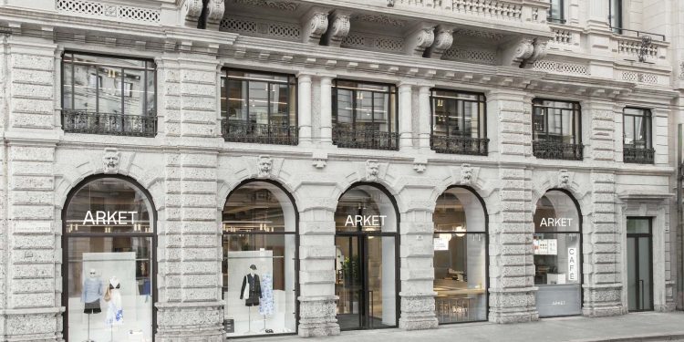 Arket porta il ‘new nordic’ a Milano. E studia nuove aperture in Italia