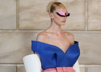 Vogue dedica una mostra ai défilé “che hanno fatto la storia”