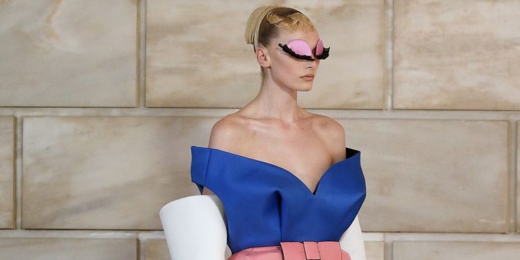 Vogue dedica una mostra ai défilé “che hanno fatto la storia”