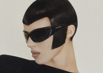 Gentle Monster sperimenta nuove silhouette per l’eyewear di Mugler