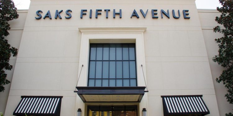 Si riaccende il risiko dei mall negli Usa. Neiman Marcus a Saks Fifth Avenue per 2,6 mld $