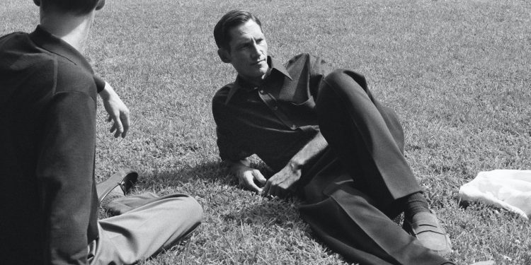Tod’s presenta la prima campagna firmata da Matteo Tamburini