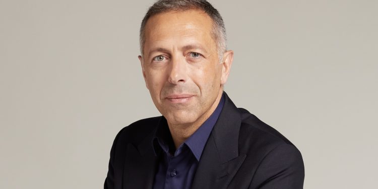 Alessandro Valenti è il nuovo CEO di Givenchy