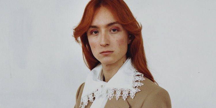 Londra anticipa gli highlights della fashion week: arriva Harris Reed