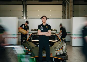 Macron si allea con Automobili Lamborghini: vestirà il team di Squadra Corse