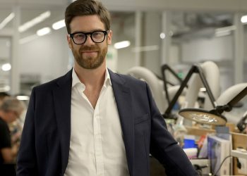 Thélios assorbe i 250 ex impiegati di Safilo a Longarone