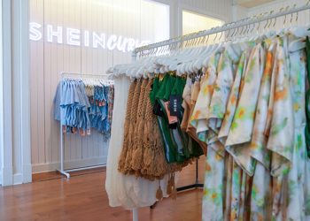 Shein ancora nei guai: rilevate sostanze nocive nei vestiti