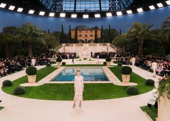 Chanel torna al Grand Palais e si conferma major patron