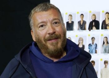 Andrea Pompilio eleva il prêt-à-porter di Onitsuka Tiger