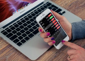 La Cina accende i timori dell’alto di gamma. In Borsa prosegue il trend negativo del lusso