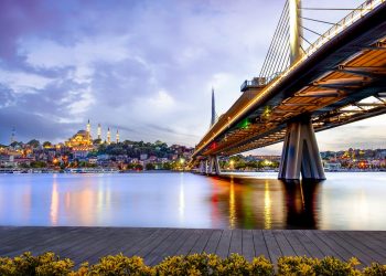L’aumento dei costi mette in crisi il nearshoring in Turchia. In sette mesi fallite 15mila aziende