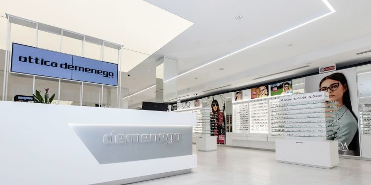La catena eyewear Demenego passa a Montefiore Investment