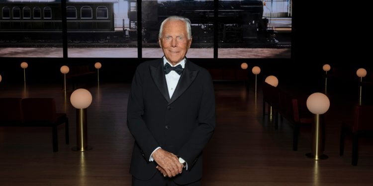 Giorgio Armani torna a NY per l’opening del building di Madison Avenue