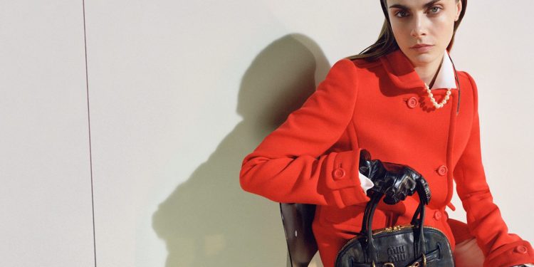 Gruppo Prada sale a 3,8 mld nei nove mesi grazie alla corsa di Miu Miu (+97%)