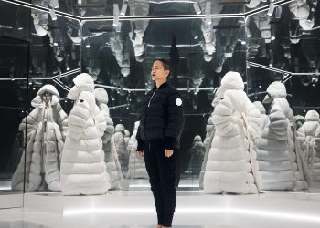 Moncler celebra il legame con la Cina con il maxi evento di Genius